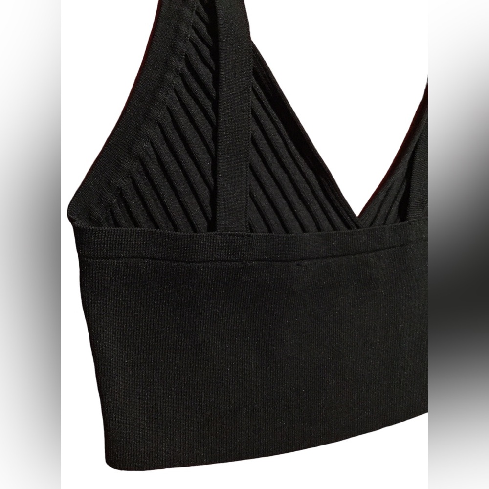 ZARA Black Crop Top NWOT! 🌸